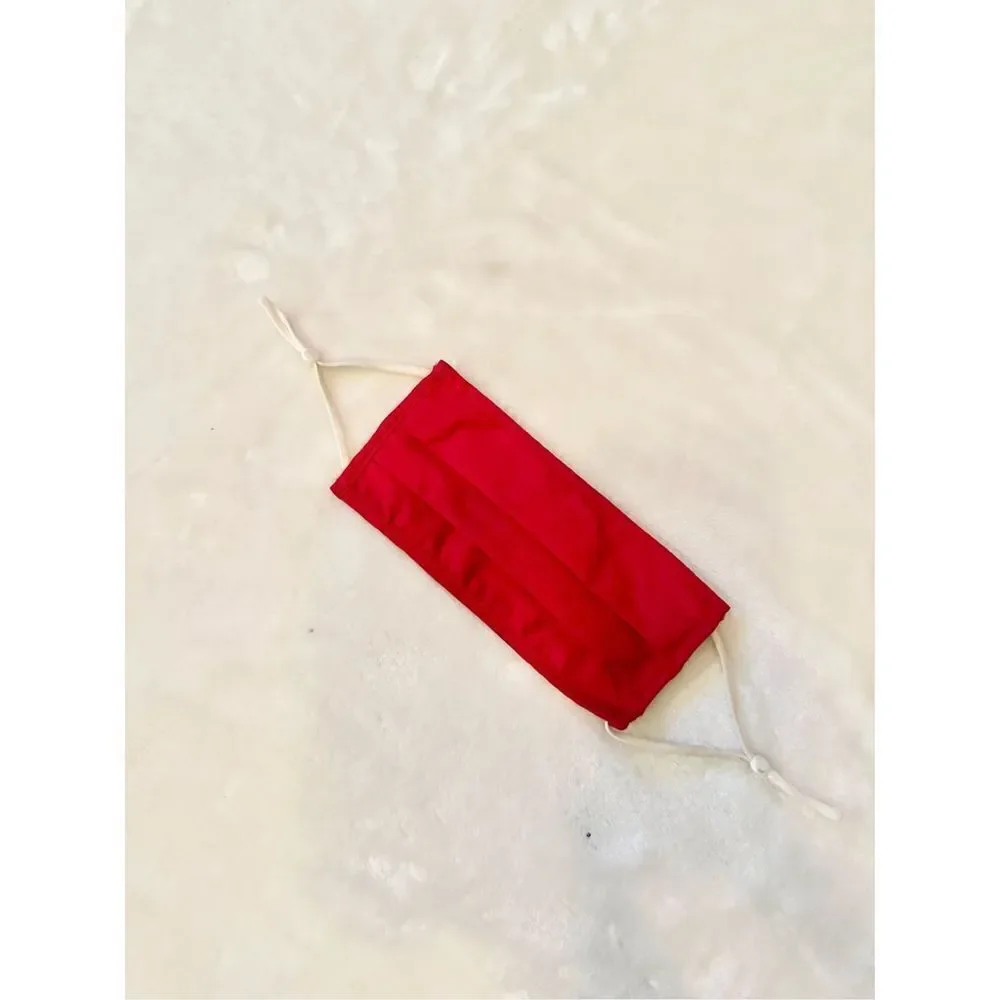Old navy red face mask